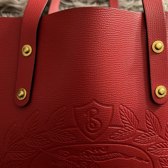 Authentic Burberry - Picture 3 of 11